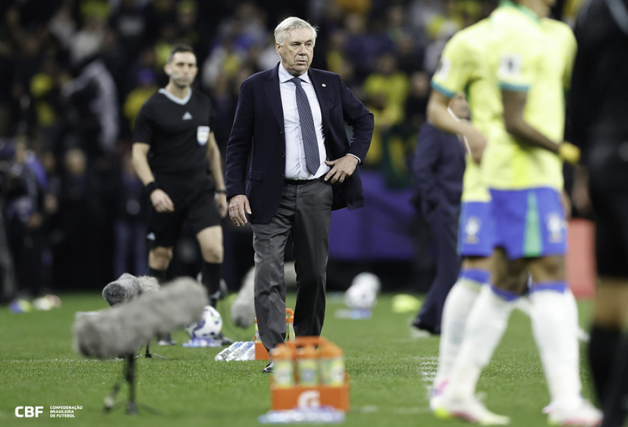 Carlo Ancelotti deixa comando da Seleção Brasileira após derrota para a França