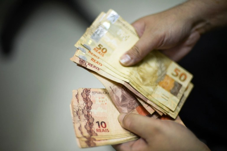 Novo salário mínimo entra em vigor com reajuste acima da inflação