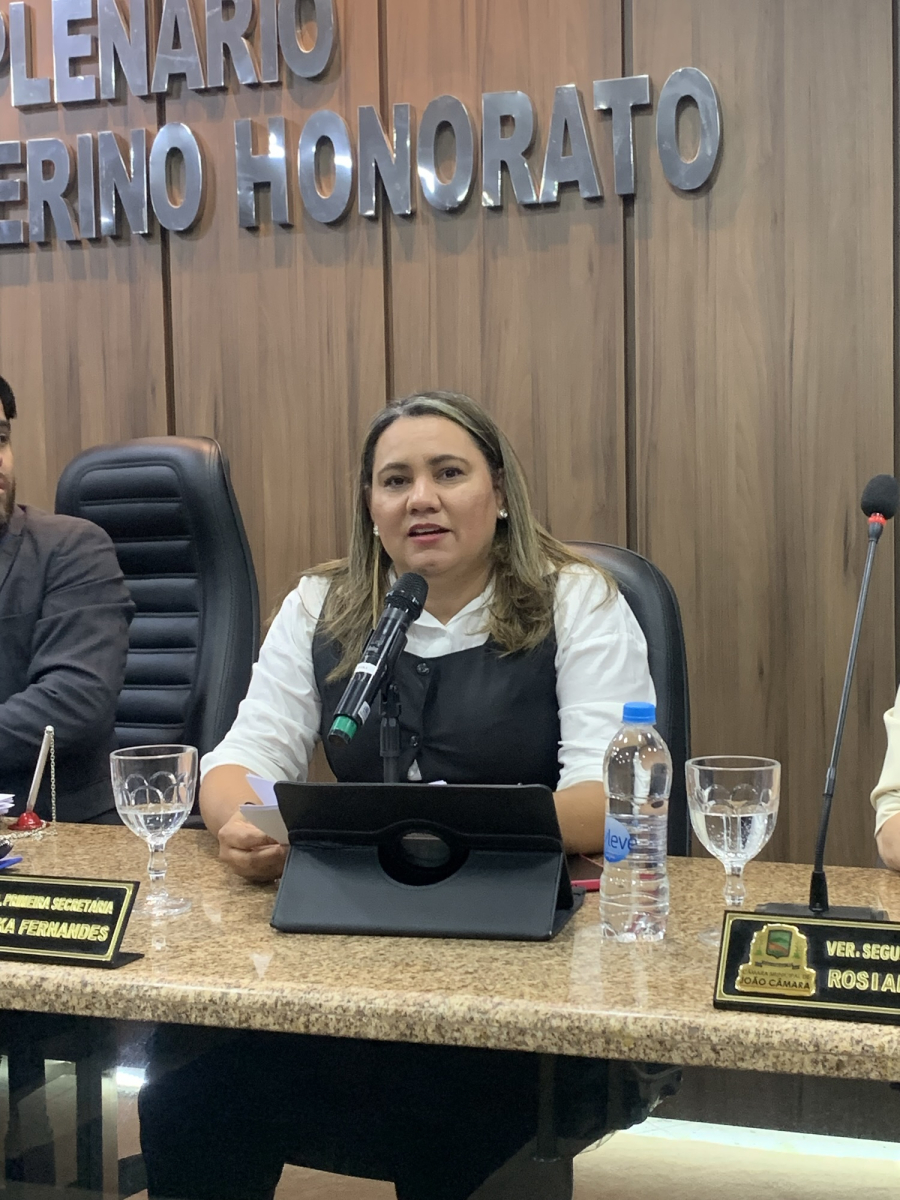Jeska Fernandes tem projeto aprovado para garantir descarte sustentável de medicamentos em João Câmara