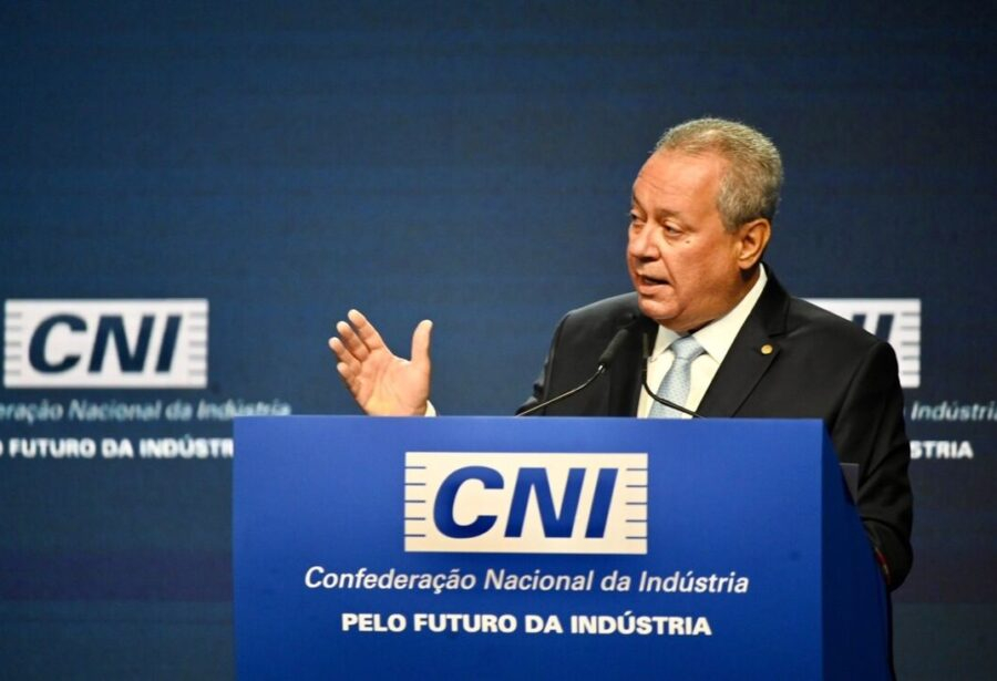 Fim da escala 6×1: entidades projetam alta de preços e alertam para impactos na economia