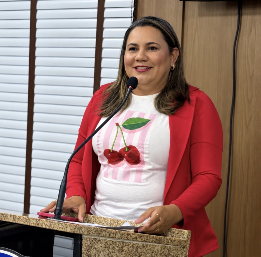 Jeska Fernandes propõe criação de Centro Farmacêutico Municipal em João Câmara
